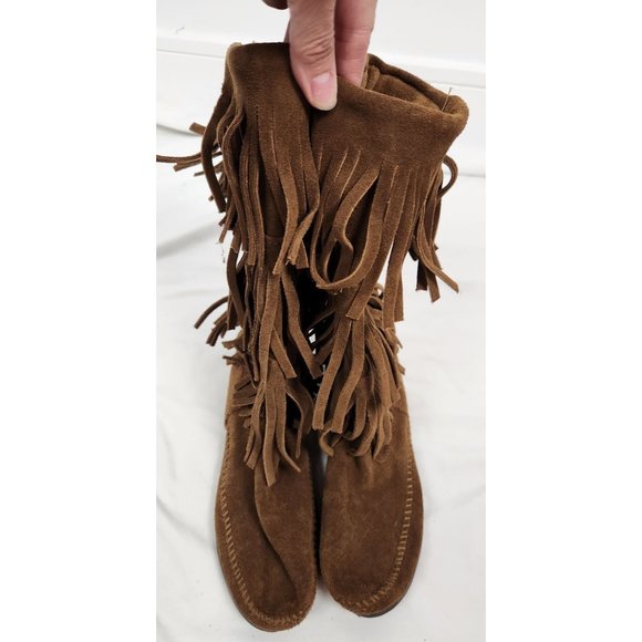 Minnetonka Women's Sz. 7 3 Layer Brown Fringe Leather Mid Calf Boots - Picture 2 of 7